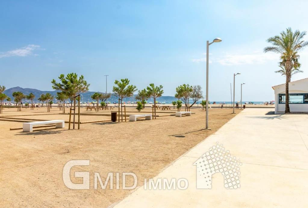 Cosy house Apartment Empuriabrava Bagian luar foto